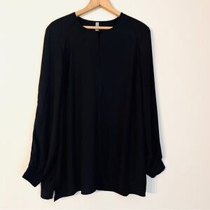 Seven7 Melissa McCarthy Black Keyhole Top Blouse Plus 0X
